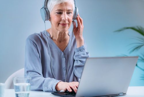 Testez rapidement votre audition dans le confort de votre foyer